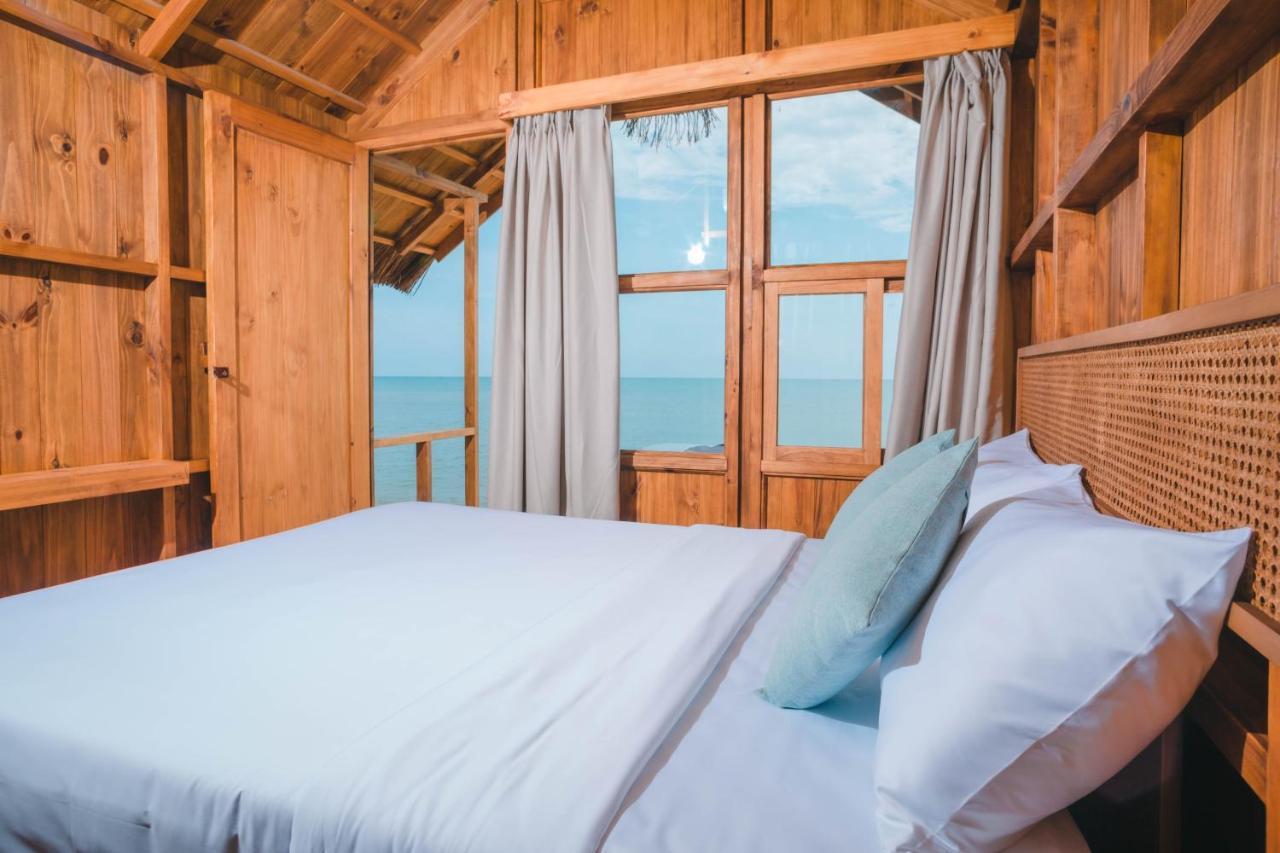 Hola Beach - Beach Club & Eco Glamping Resort เก้ก่า ภายนอก รูปภาพ