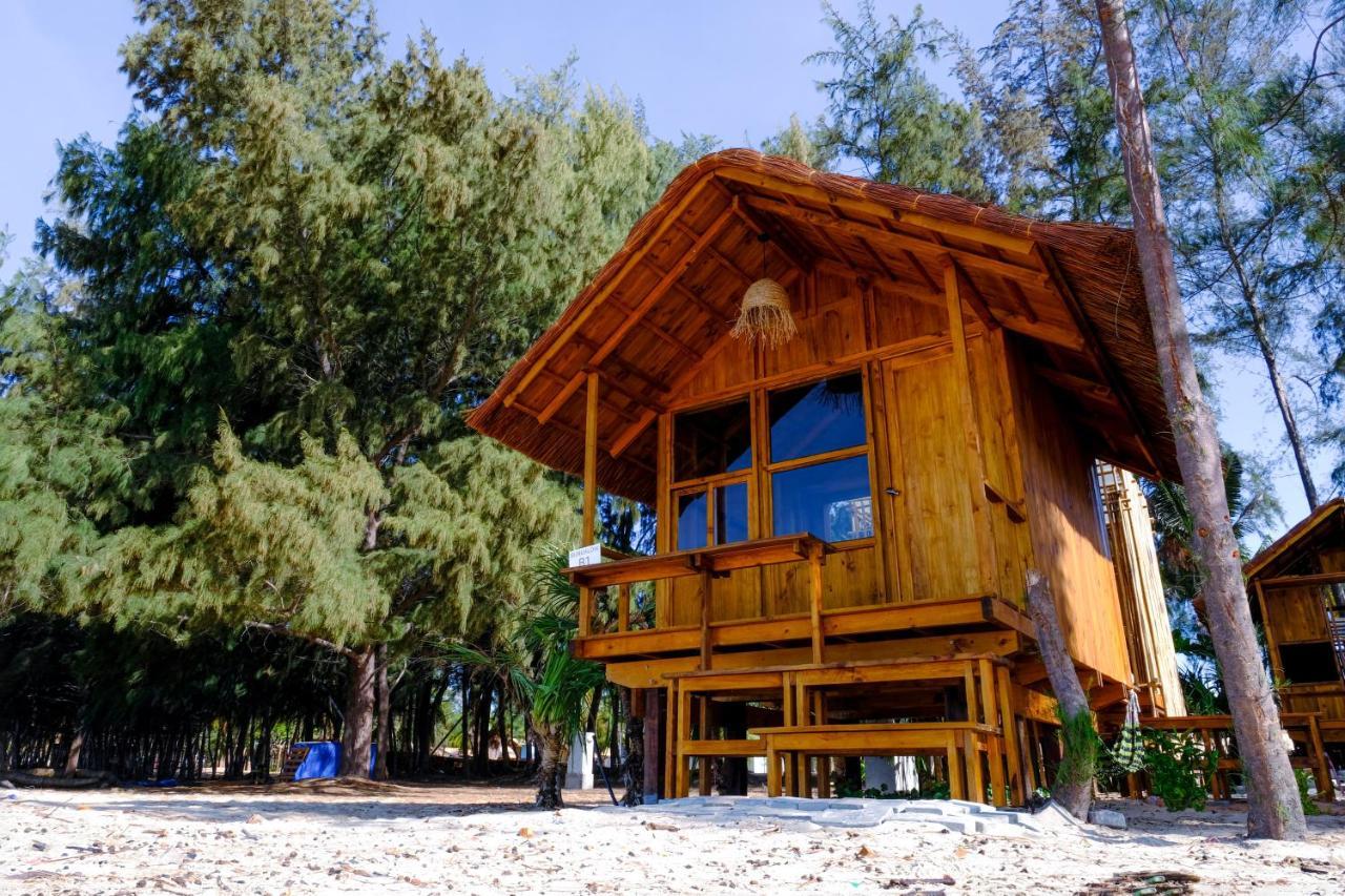 Hola Beach - Beach Club & Eco Glamping Resort เก้ก่า ภายนอก รูปภาพ