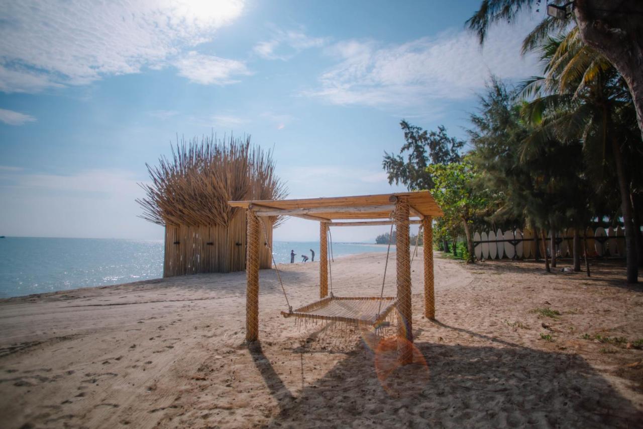 Hola Beach - Beach Club & Eco Glamping Resort เก้ก่า ภายนอก รูปภาพ