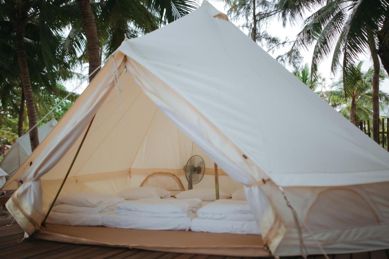 Hola Beach - Beach Club & Eco Glamping Resort เก้ก่า ภายนอก รูปภาพ